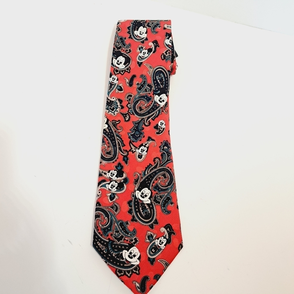 Mickey‎ INC Disney Mickey Mouse Red Paisley 100% Silk Tie